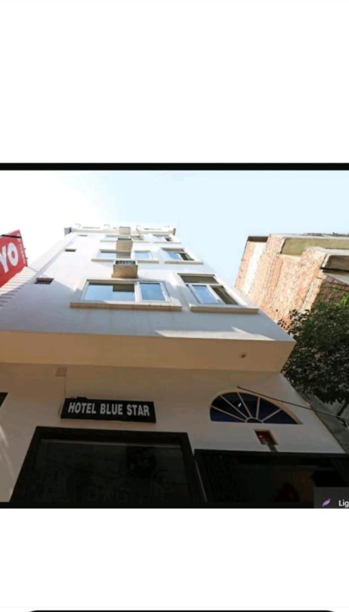 ורנאסי Hotel Blue Star מראה חיצוני תמונה